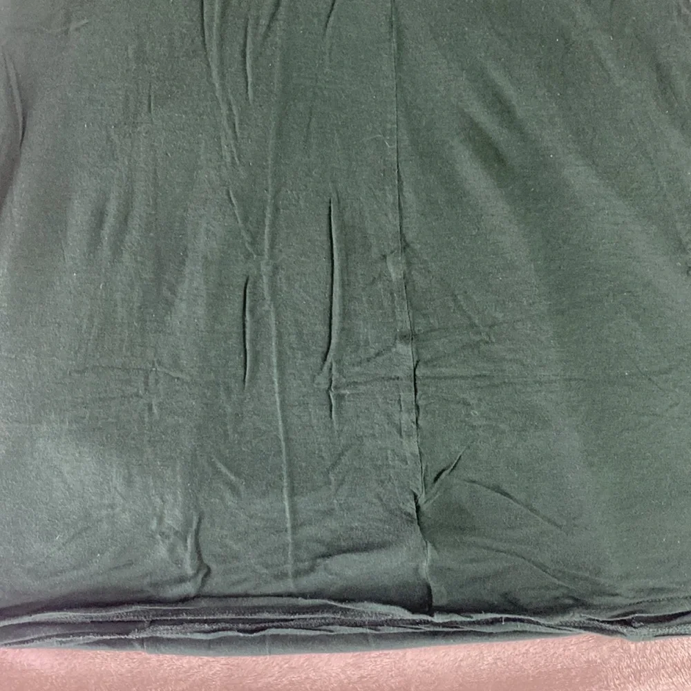 Dark green sleeveless wrinkly dress - Picture 17 of 17